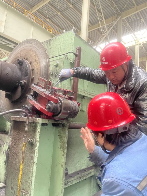太原鋼鐵現(xiàn)場指導安裝調試